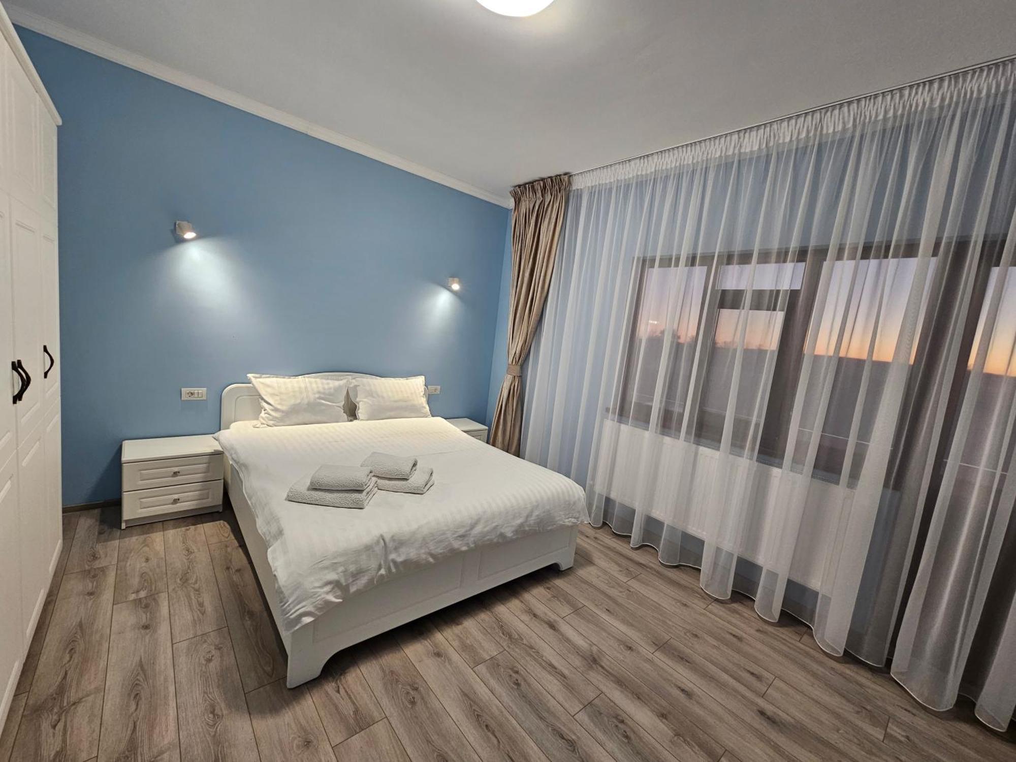 Bed and Breakfast Colt De Rai Hîrtoape Zimmer foto